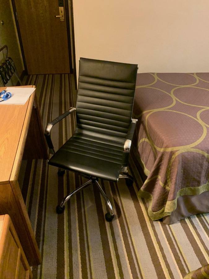 Super 8 by Wyndham Knoxville Eksteriør billede
